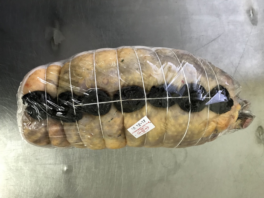 Roti de pintade aux pruneaux Volailles Marceteau
